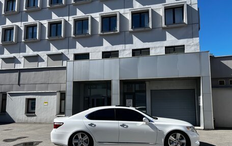 Lexus LS IV, 2008 год, 2 000 000 рублей, 29 фотография