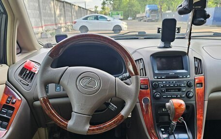 Lexus RX IV рестайлинг, 2002 год, 670 000 рублей, 14 фотография