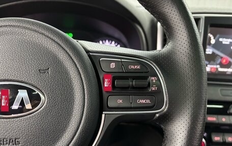 KIA Sportage IV рестайлинг, 2018 год, 2 377 000 рублей, 13 фотография