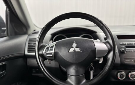 Mitsubishi Outlander III рестайлинг 3, 2010 год, 1 077 000 рублей, 11 фотография