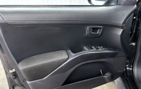 Mitsubishi Outlander III рестайлинг 3, 2010 год, 1 077 000 рублей, 20 фотография