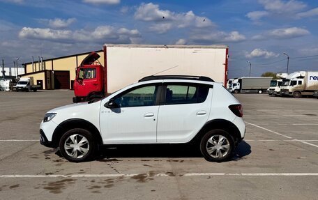 Renault Sandero II рестайлинг, 2019 год, 900 000 рублей, 4 фотография
