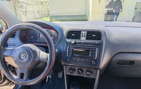 Volkswagen Polo VI (EU Market), 2014 год, 650 000 рублей, 10 фотография
