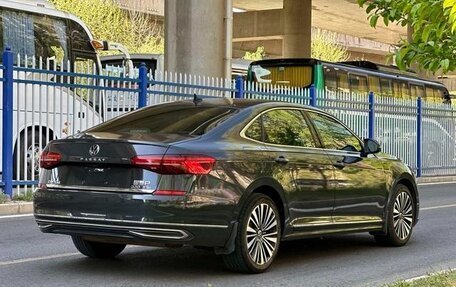 Volkswagen Passat B8 рестайлинг, 2021 год, 2 015 000 рублей, 3 фотография