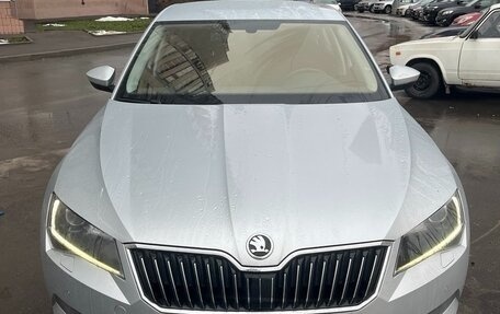 Skoda Superb III рестайлинг, 2017 год, 2 220 000 рублей, 3 фотография