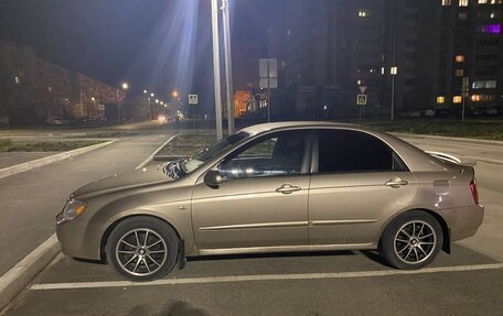 KIA Cerato I, 2004 год, 400 000 рублей, 6 фотография