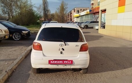 Toyota Vitz, 2002 год, 350 000 рублей, 3 фотография