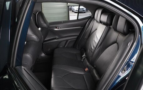 Toyota Camry, 2018 год, 2 949 000 рублей, 9 фотография