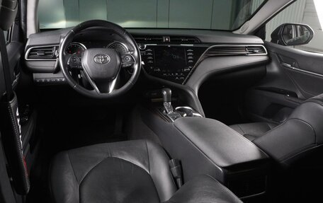 Toyota Camry, 2018 год, 2 949 000 рублей, 6 фотография