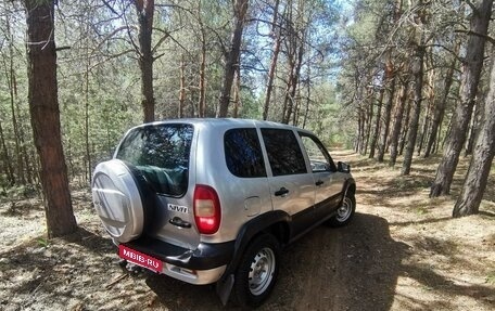 Chevrolet Niva I рестайлинг, 2003 год, 305 000 рублей, 18 фотография