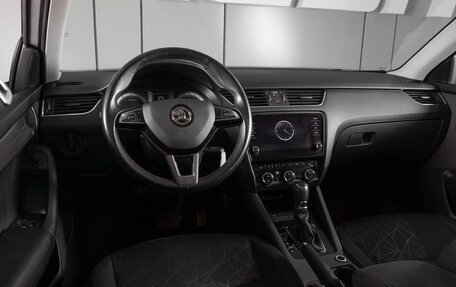 Skoda Octavia, 2019 год, 1 739 000 рублей, 6 фотография