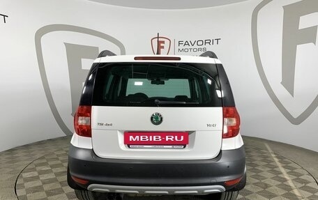 Skoda Yeti I рестайлинг, 2013 год, 1 050 000 рублей, 3 фотография