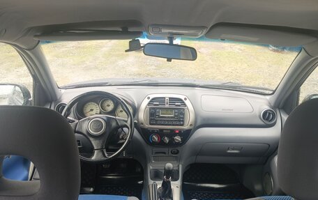 Toyota RAV4, 2003 год, 795 000 рублей, 13 фотография