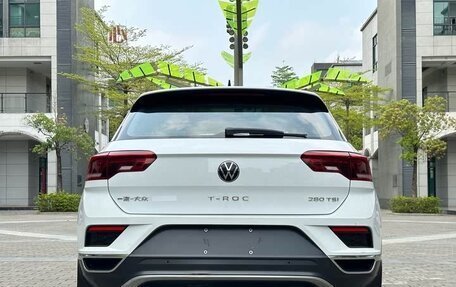 Volkswagen T-Roc I, 2021 год, 1 297 001 рублей, 6 фотография