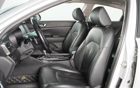 KIA Optima IV, 2018 год, 2 259 000 рублей, 10 фотография