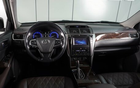 Toyota Camry, 2016 год, 2 329 000 рублей, 6 фотография