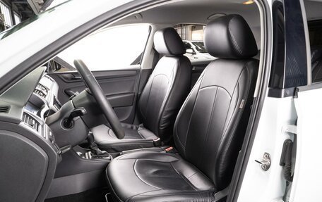 Skoda Rapid I, 2018 год, 1 349 000 рублей, 10 фотография