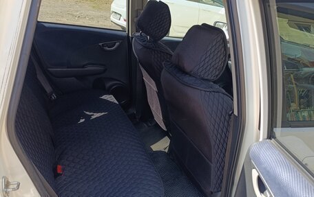 Honda Fit III, 2010 год, 590 000 рублей, 5 фотография