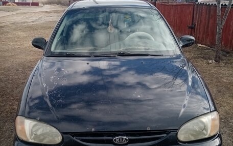 KIA Sephia II, 1999 год, 200 000 рублей, 2 фотография