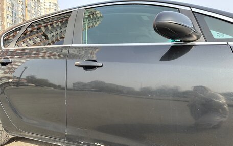 Opel Astra J, 2011 год, 550 000 рублей, 2 фотография
