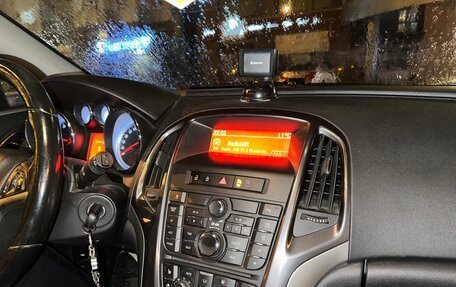 Opel Astra J, 2011 год, 550 000 рублей, 9 фотография