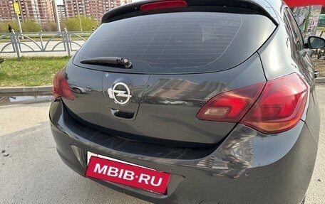Opel Astra J, 2011 год, 550 000 рублей, 8 фотография