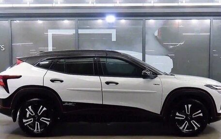 Chevrolet Trax, 2024 год, 2 100 000 рублей, 3 фотография