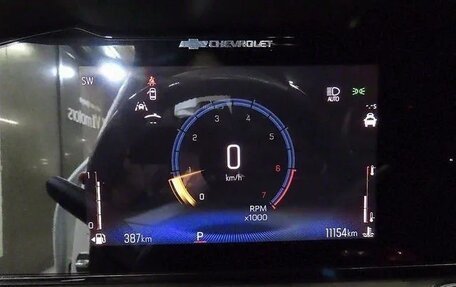 Chevrolet Trax, 2024 год, 2 100 000 рублей, 8 фотография