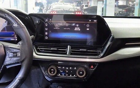 Chevrolet Trax, 2024 год, 2 100 000 рублей, 10 фотография