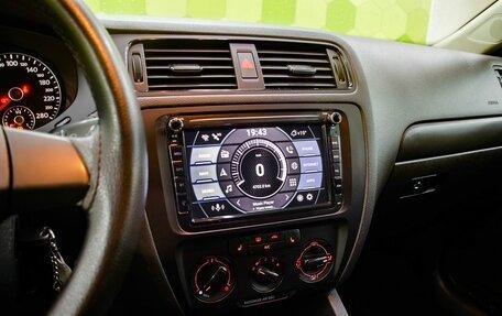 Volkswagen Jetta VI, 2013 год, 950 000 рублей, 17 фотография
