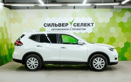 Nissan X-Trail, 2018 год, 2 000 000 рублей, 8 фотография