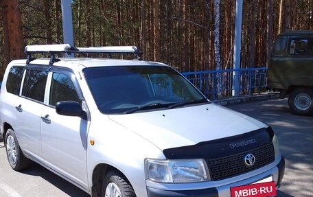 Toyota Probox I, 2011 год, 950 000 рублей, 3 фотография