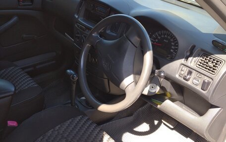 Toyota Probox I, 2011 год, 950 000 рублей, 12 фотография