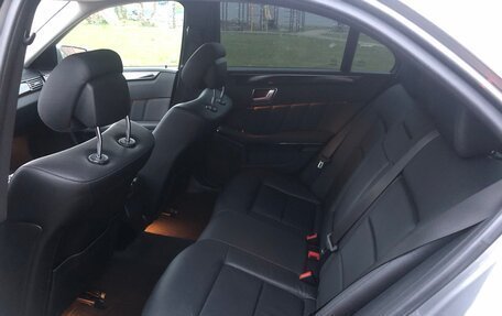 Mercedes-Benz E-Класс, 2012 год, 1 700 000 рублей, 6 фотография