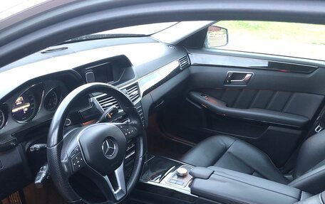Mercedes-Benz E-Класс, 2012 год, 1 700 000 рублей, 5 фотография