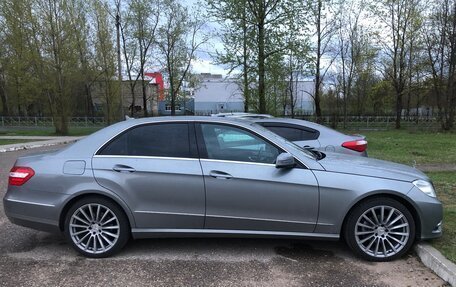 Mercedes-Benz E-Класс, 2012 год, 1 700 000 рублей, 9 фотография