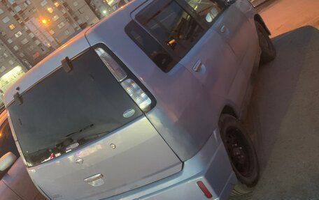 Nissan Cube II, 2001 год, 210 000 рублей, 3 фотография