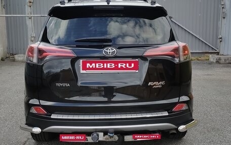 Toyota RAV4, 2016 год, 2 720 000 рублей, 4 фотография