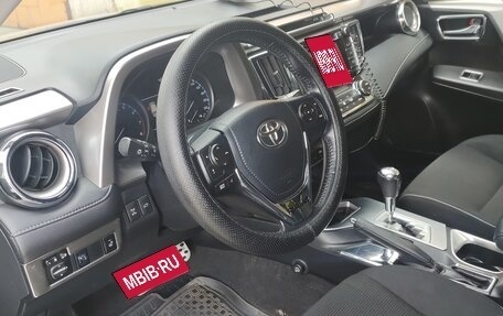 Toyota RAV4, 2016 год, 2 720 000 рублей, 10 фотография