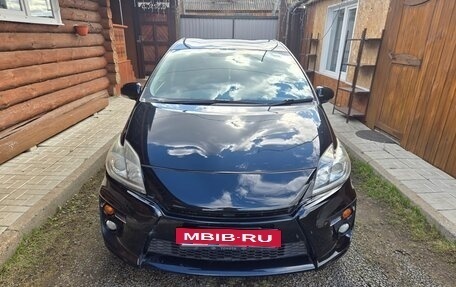 Toyota Prius, 2013 год, 1 195 000 рублей, 10 фотография