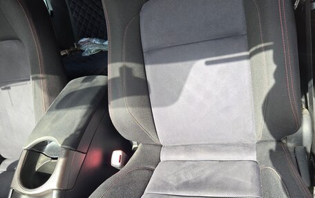 Toyota Prius, 2013 год, 1 195 000 рублей, 18 фотография