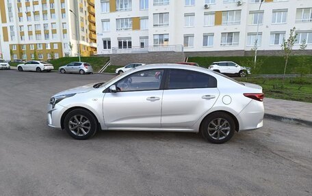 KIA Rio IV, 2021 год, 1 740 000 рублей, 5 фотография