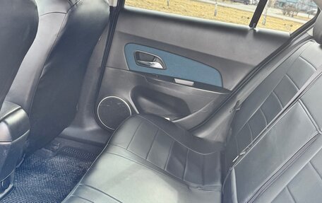 Chevrolet Cruze II, 2011 год, 680 000 рублей, 8 фотография