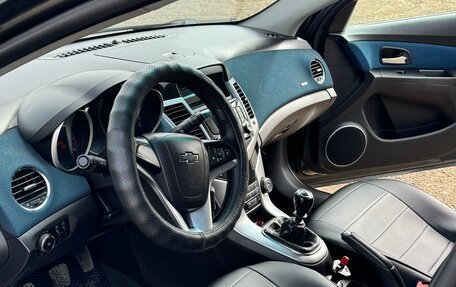 Chevrolet Cruze II, 2011 год, 680 000 рублей, 7 фотография