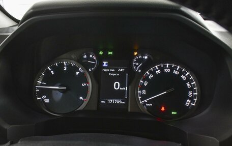 Toyota Land Cruiser Prado 150 рестайлинг 2, 2020 год, 4 970 000 рублей, 26 фотография