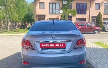 Hyundai Solaris II рестайлинг, 2012 год, 875 000 рублей, 4 фотография