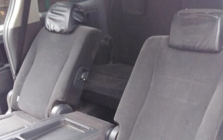 Toyota Voxy II, 2008 год, 1 100 000 рублей, 10 фотография