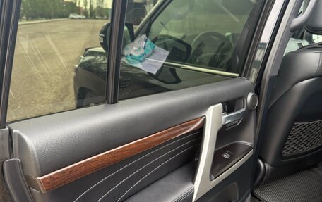 Toyota Land Cruiser 200, 2020 год, 9 300 000 рублей, 17 фотография