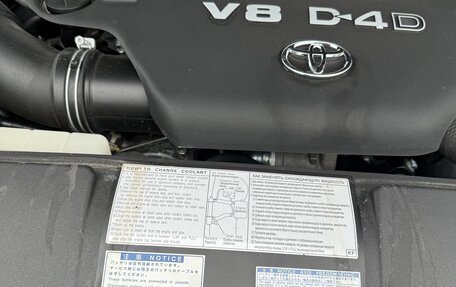 Toyota Land Cruiser 200, 2020 год, 9 300 000 рублей, 28 фотография