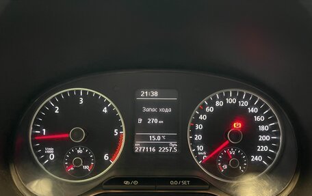 Volkswagen Amarok I рестайлинг, 2013 год, 1 700 000 рублей, 17 фотография